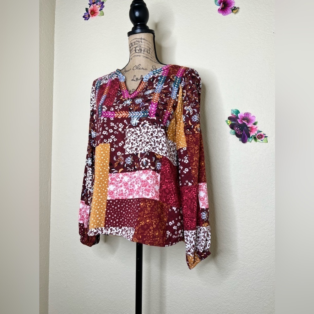 Savanna Jane Multicolor Patchwork Design Embroidered Blouse Size Small - Picture 5 of 12